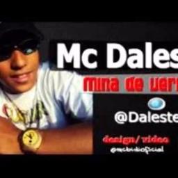quem e essa menina de vermelho - Song Lyrics and Music by mc daleste