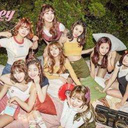 Likey Part Change Ver Song Lyrics And Music By Twice Arranged By Keanasha On Smule Social Singing App