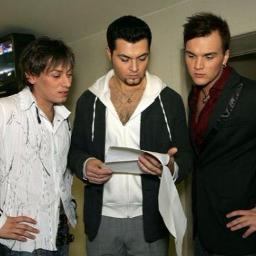 Необыкновенная - Song Lyrics And Music By Алехно, Панайотов.