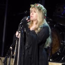 Landslide (Sing With Stevie Nicks) - Song Lyrics and Music by Fleetwood